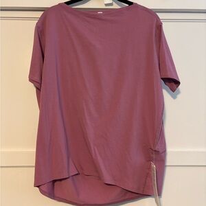 Lululemon Back in Action top